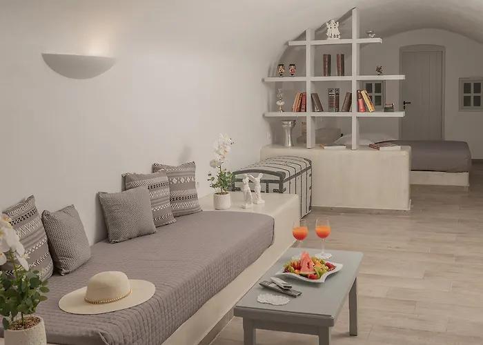 The Wine Nest ميغالوخوري